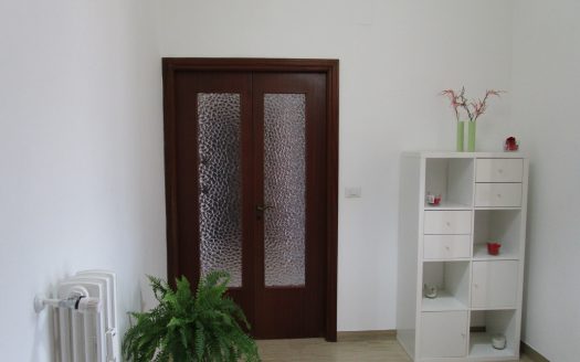 Isolotto 5 vani S26