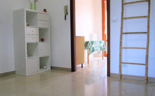 Isolotto 5 vani S26