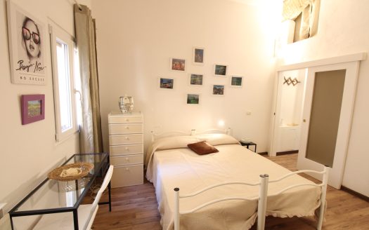 Oltrarno, bilocale S22