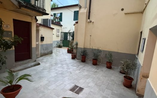Le Cure 2,5 vani arredato S21
